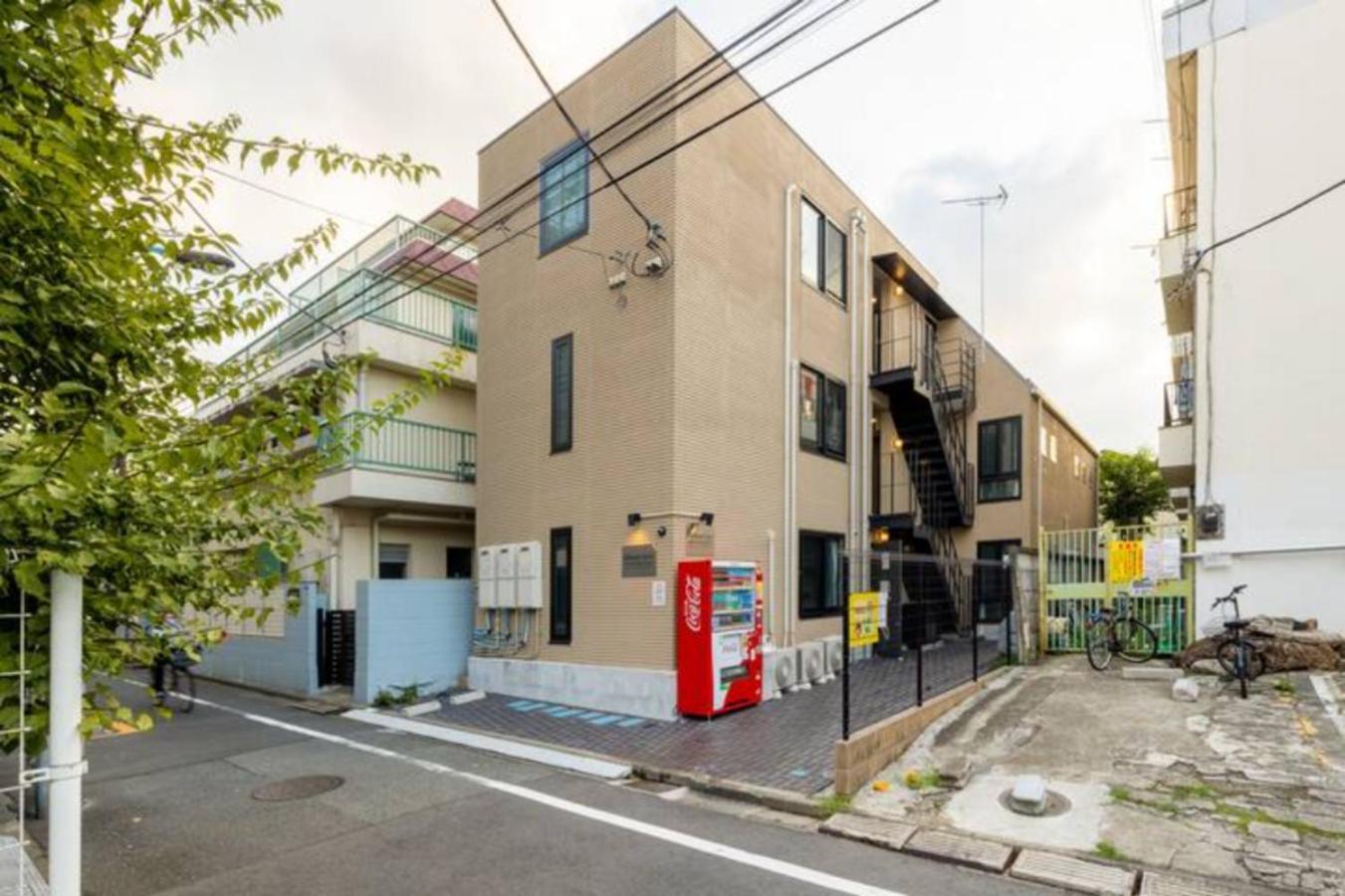Urban Stay Shinjuku East Токіо Екстер'єр фото