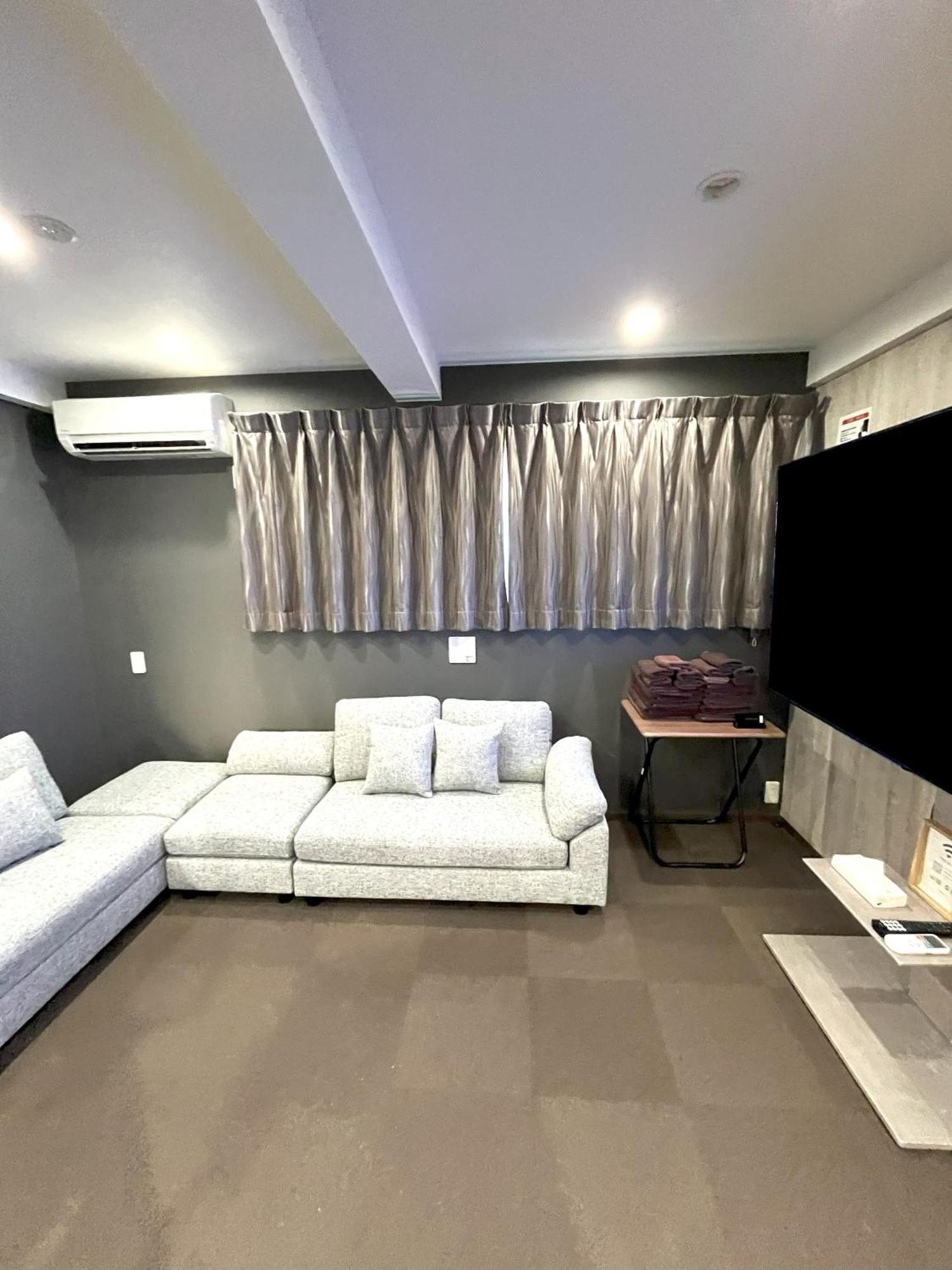 Urban Stay Shinjuku East Токіо Екстер'єр фото